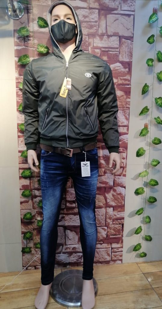 Tienda de Ropa Jeans co... barrio santa librada -Usme